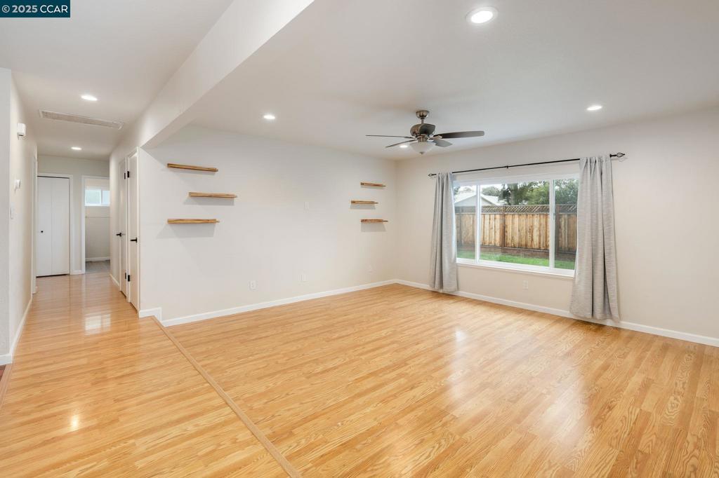 SPRINGWOOD - Residential