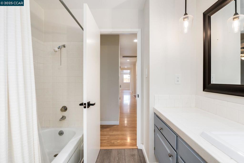 SPRINGWOOD - Residential