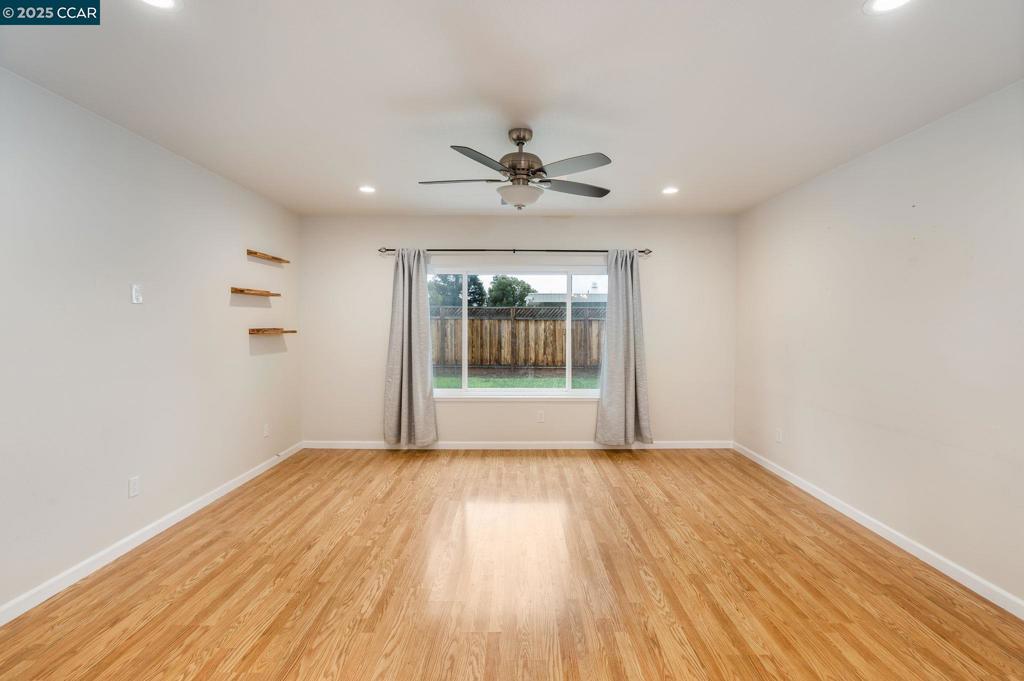 SPRINGWOOD - Residential