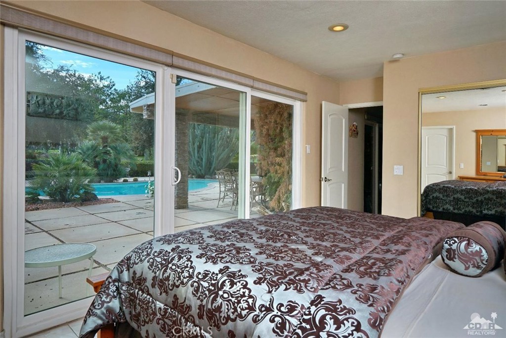 Thunderbird C.C. - Residential