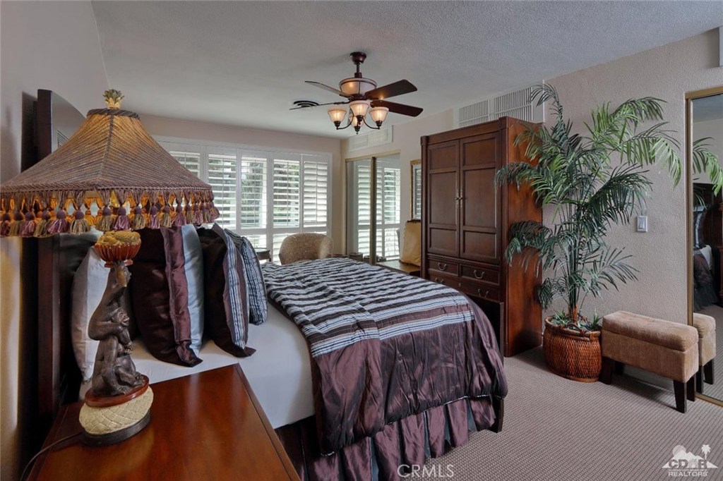 Thunderbird C.C. - Residential