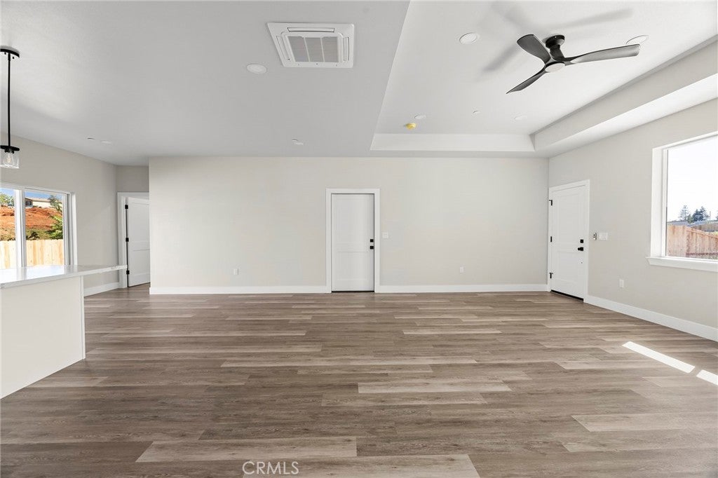 5830 Golden Oaks Road