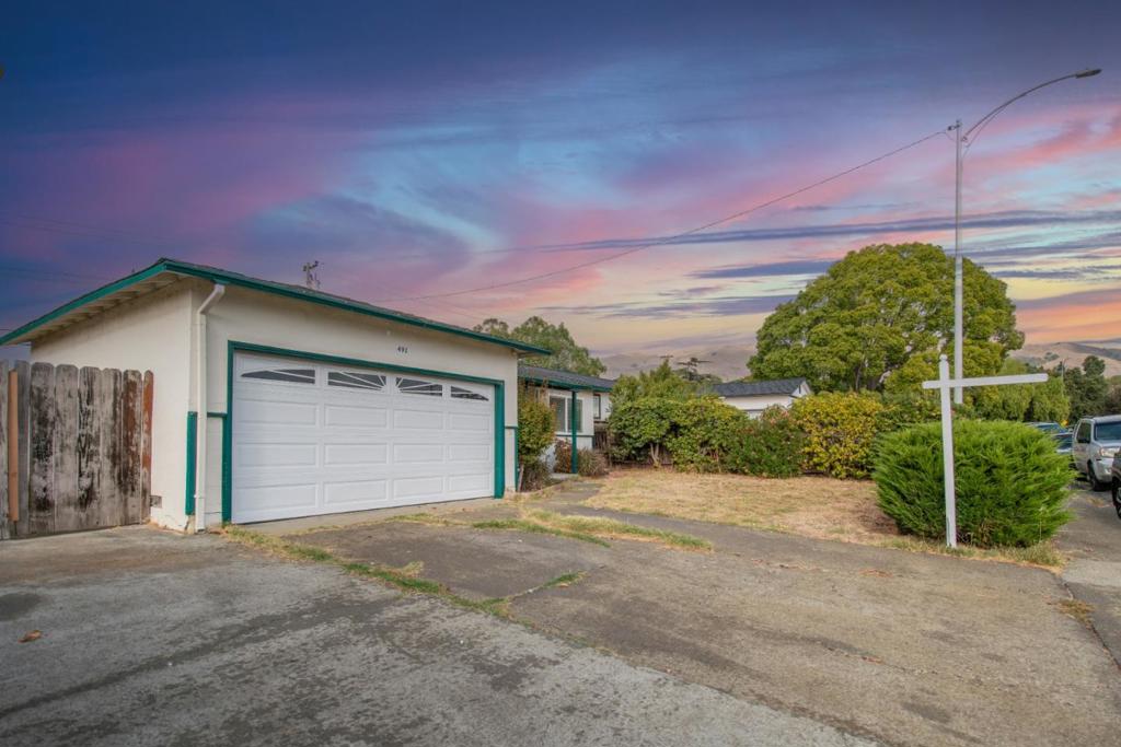 491 Dixon Road