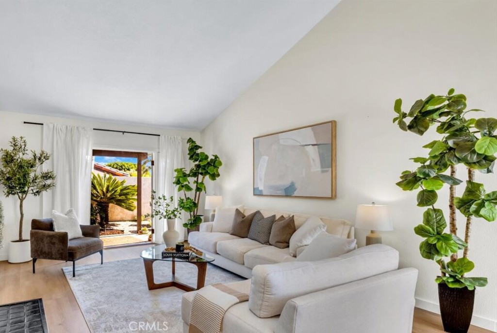 Villas (N.S.) (NSV) - Residential