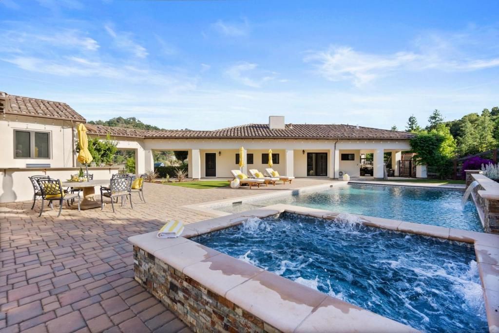 listing image 130729737950124353302