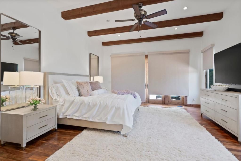 listing image 130728550679182265962