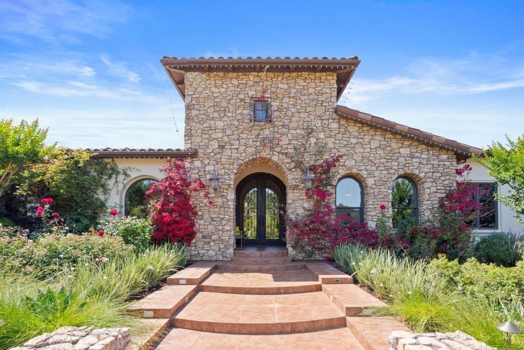 listing image 130727637283370508566