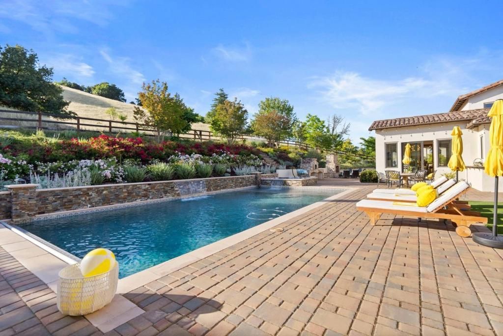 listing image 130720253359586084889