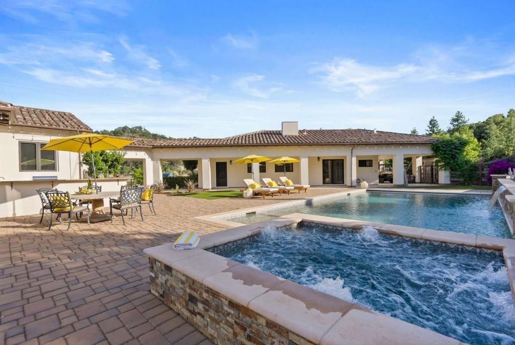 listing image 130729346365618214699