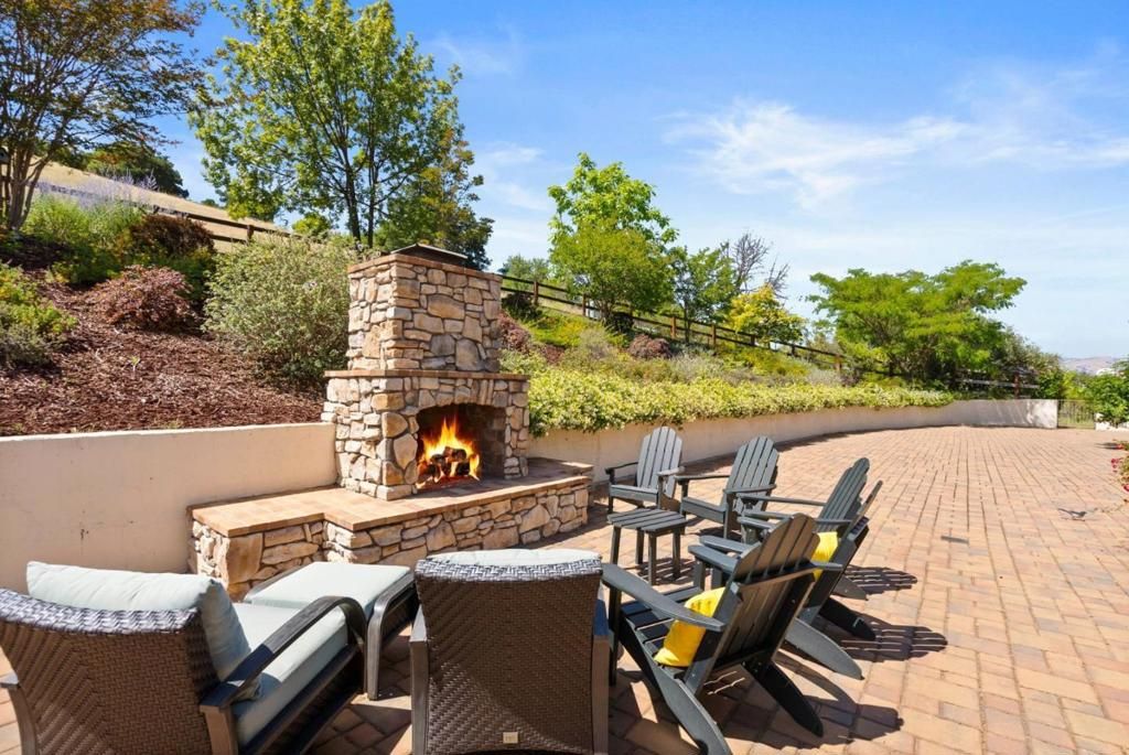 listing image 130729049044667278818