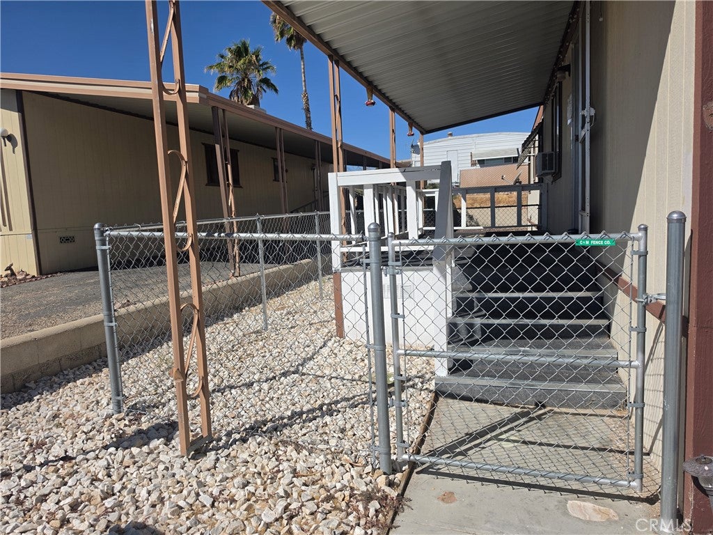 706 Montara 165