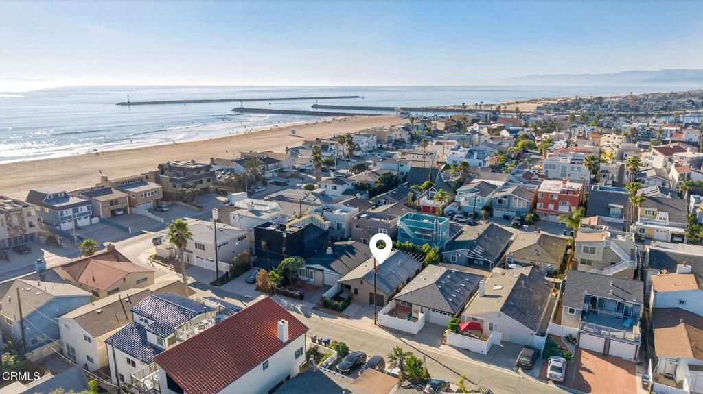 Photo of 117 Tujunga Avenue, Oxnard, CA 93035 (MLS # V1-35288)