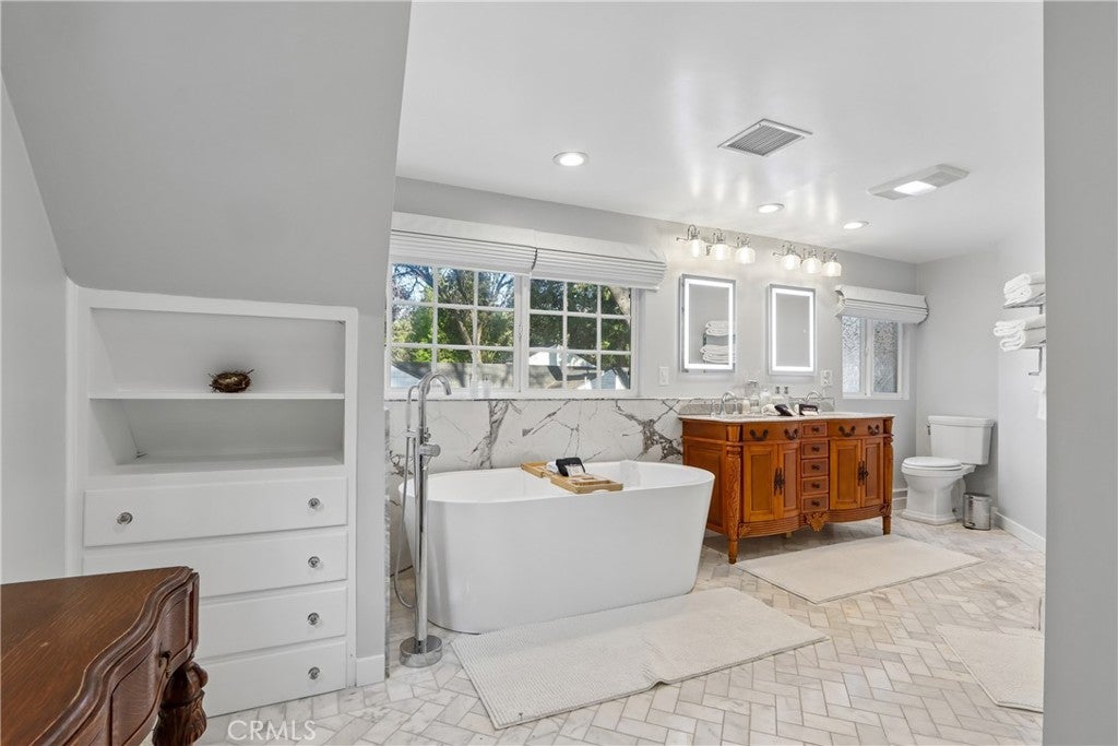 229 Hemlock Drive