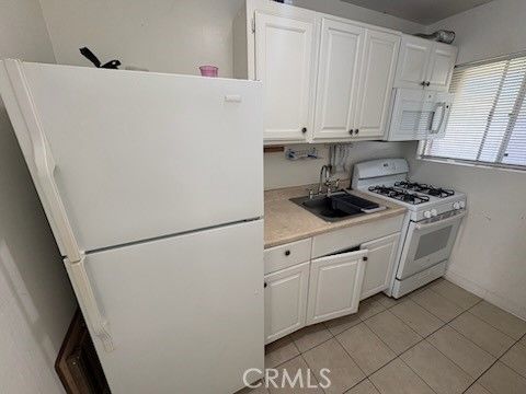 Photo of 2903 E Bellamy Avenue, Anaheim, CA 92806 (MLS # OC25249162)