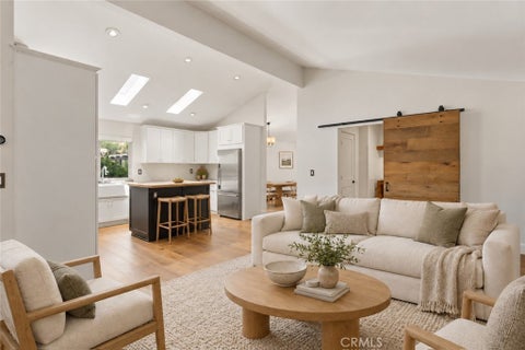 Photo of 34 1/2 Nottingham Road, Westlake Village, CA 91361 (MLS # SR26197112)