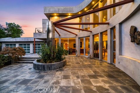 Property photo of 10182 cowan heights drive, north tustin, ca 92705