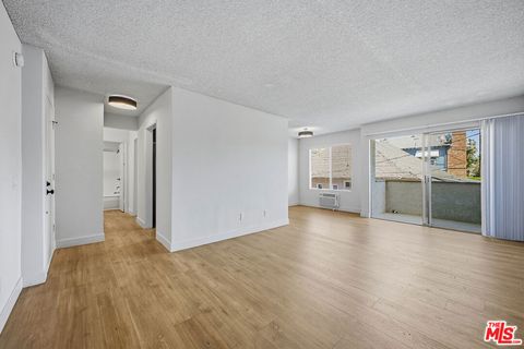 Photo of 1352 S Carmelina Avenue #206, Los Angeles, CA 90025 (MLS # 26658011)