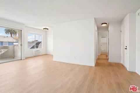 Photo of 1352 S Carmelina Avenue #206, Los Angeles, CA 90025 (MLS # 26658011)
