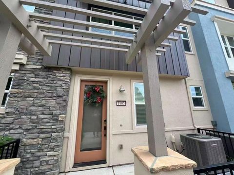 Photo of 1905 Nevets Lane, San Jose, CA 95133 (MLS # ML82026445) Photo of 1905 Nevets Lane, San Jose, CA 95133 (MLS # ML82026445)