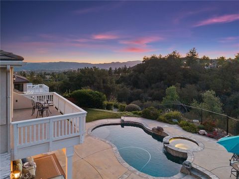 Photo of 35875 Murano St, Murrieta, CA 92562 (MLS # SW26078066)