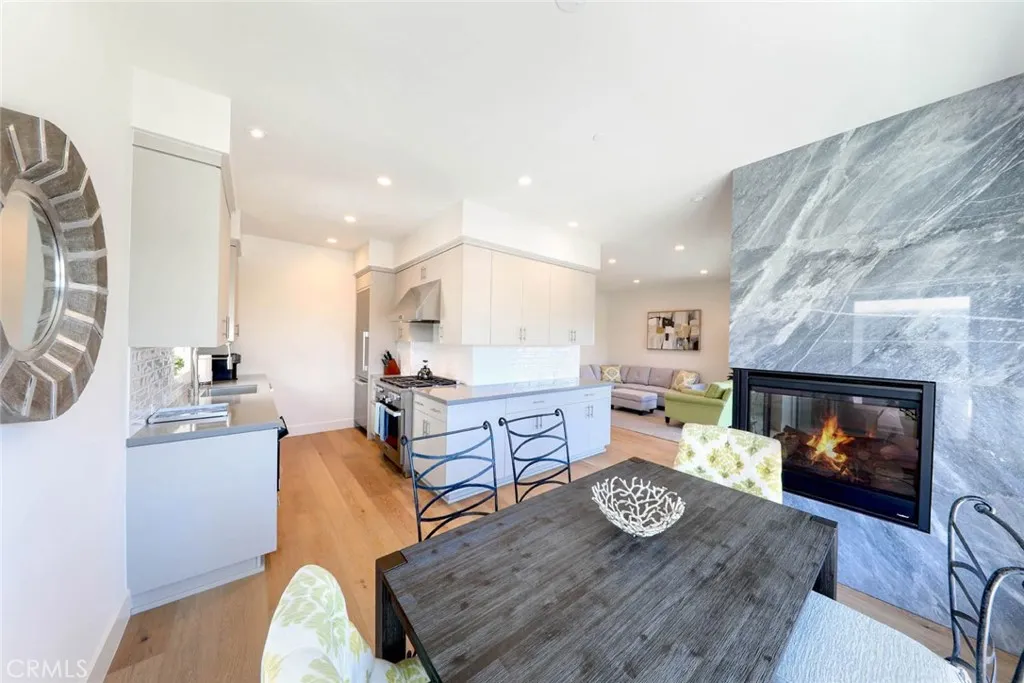 Corona del Mar, California 92625, United States, 3 Bedrooms Bedrooms, ,3 BathroomsBathrooms,Residential,Active,167895