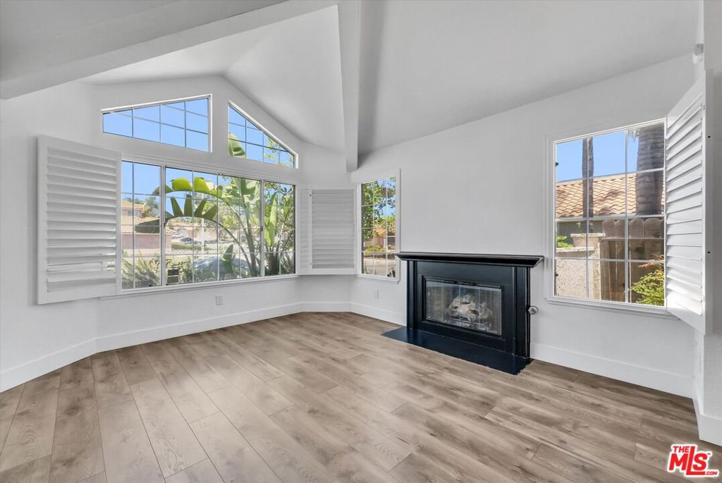 24445 Camino Vasco