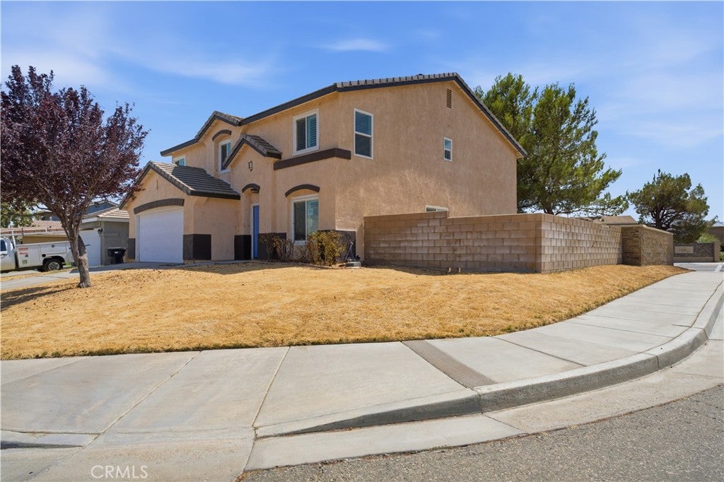 3756 Bottlebrush Street