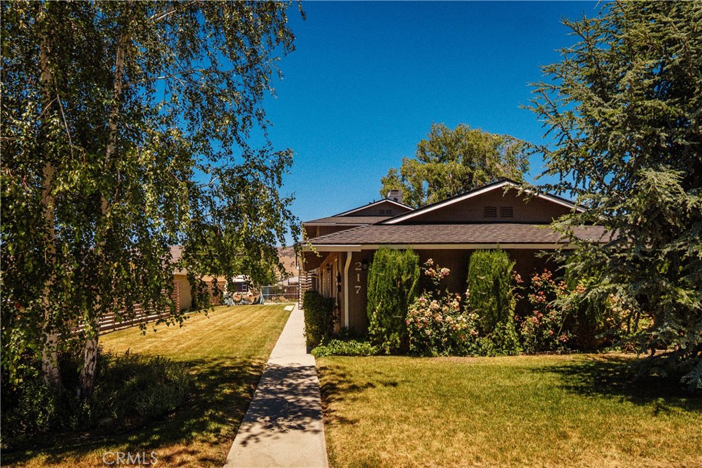 Photo 1 of 20 — 217 E I Street, Tehachapi, CA 93561