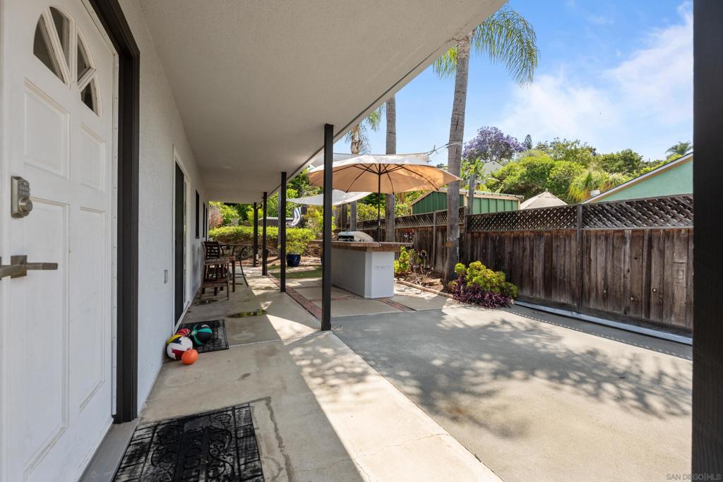 4383 Maple Ave