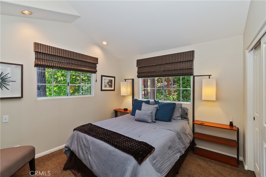 Arrowhead Woods (AWHW) - Residential