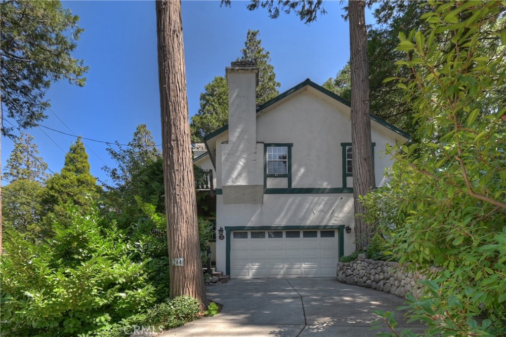 Arrowhead Woods (AWHW) - Residential