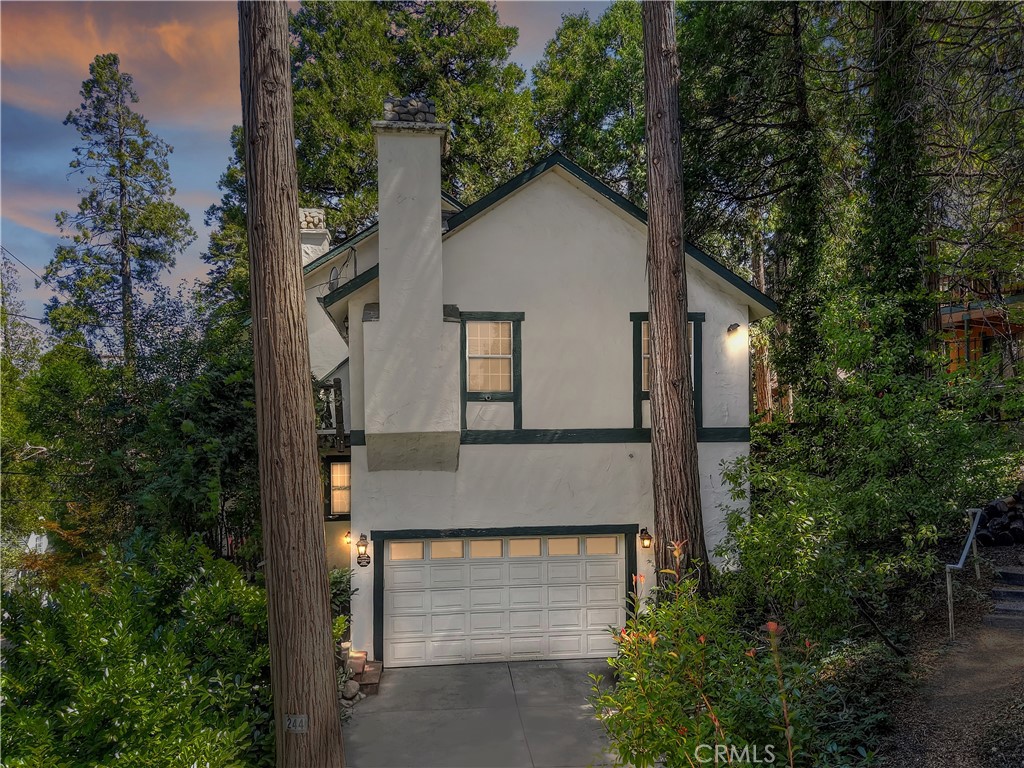Arrowhead Woods (AWHW) - Residential