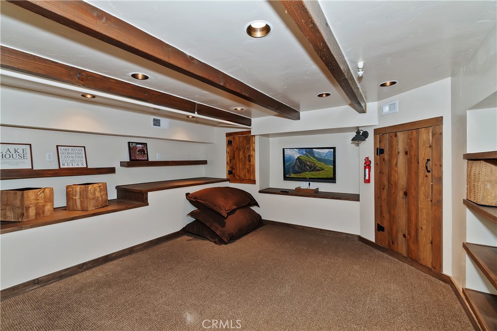 Arrowhead Woods (AWHW) - Residential