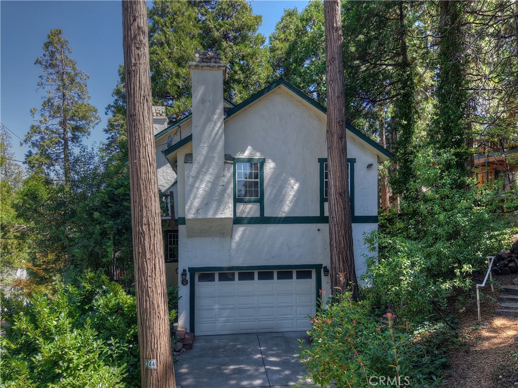 Arrowhead Woods (AWHW) - Residential