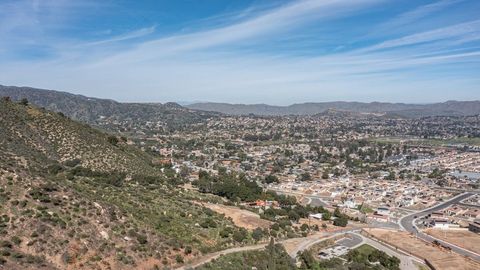 Tiny photo for 30 Lakeview, Lake Elsinore, CA 92530 (MLS # SW26087555)
