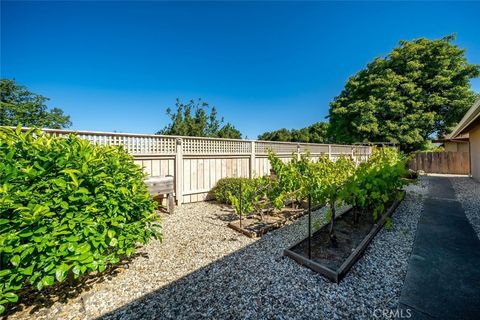 Tiny photo for 1736 Royal Court Ct, San Luis Obispo, CA 93405 (MLS # SC26075650)