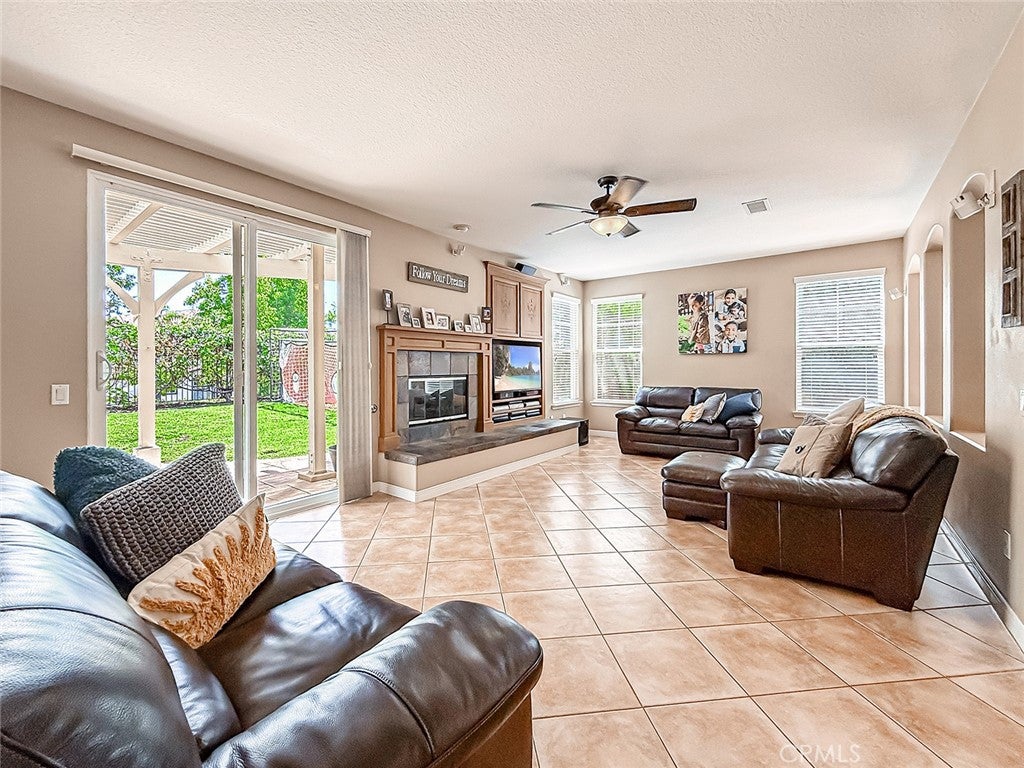 128 Laurel Ridge Drive