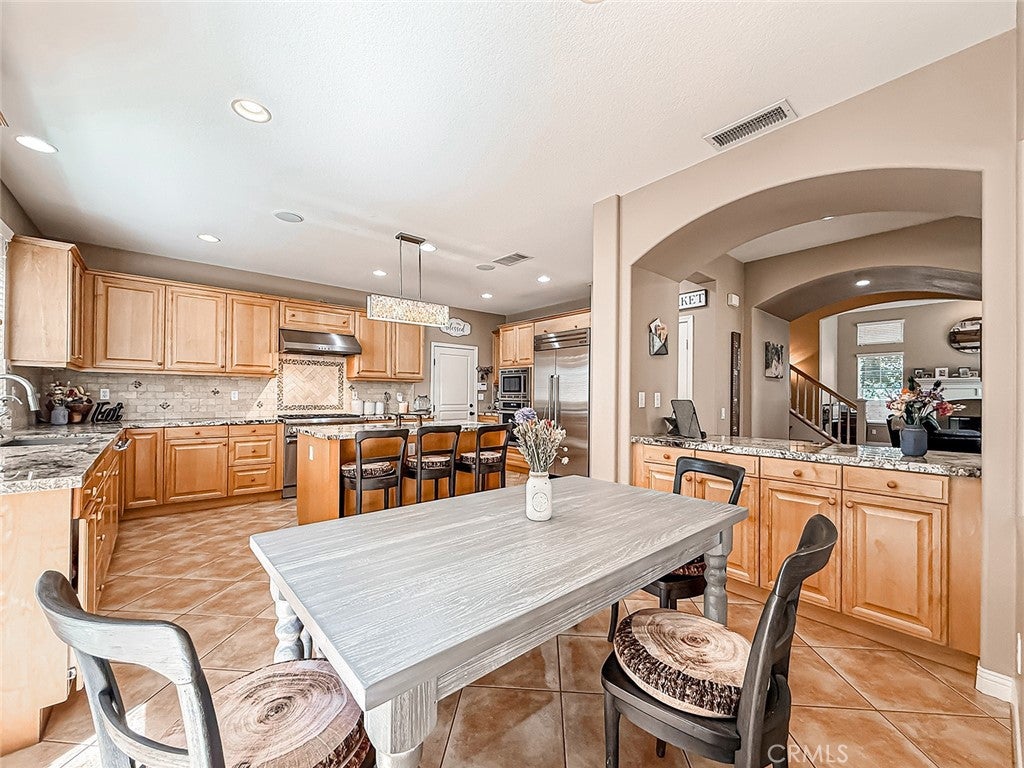 128 Laurel Ridge Drive