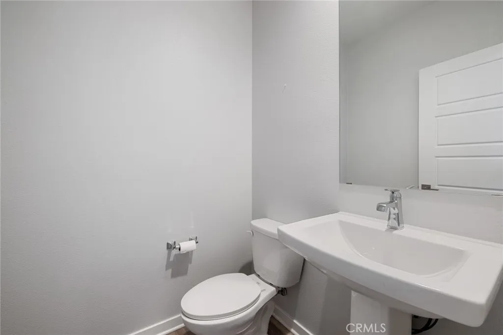 Irvine, California 92618, United States, 3 Bedrooms Bedrooms, ,4 BathroomsBathrooms,Residential,Active,164212