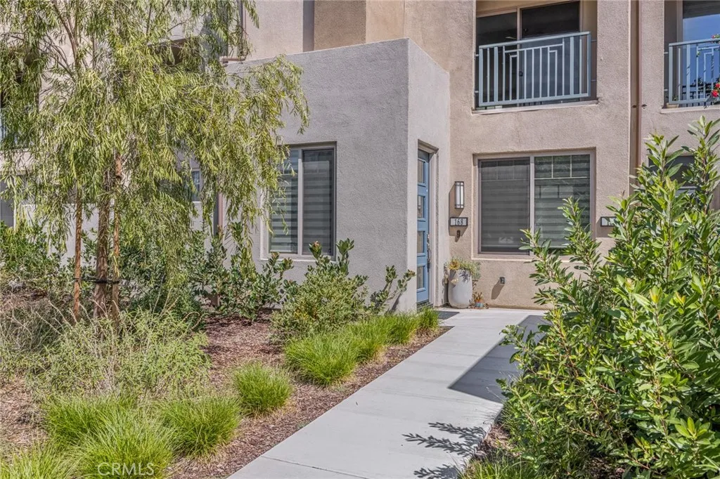 Irvine, California 92618, United States, 3 Bedrooms Bedrooms, ,4 BathroomsBathrooms,Residential,Active,164212