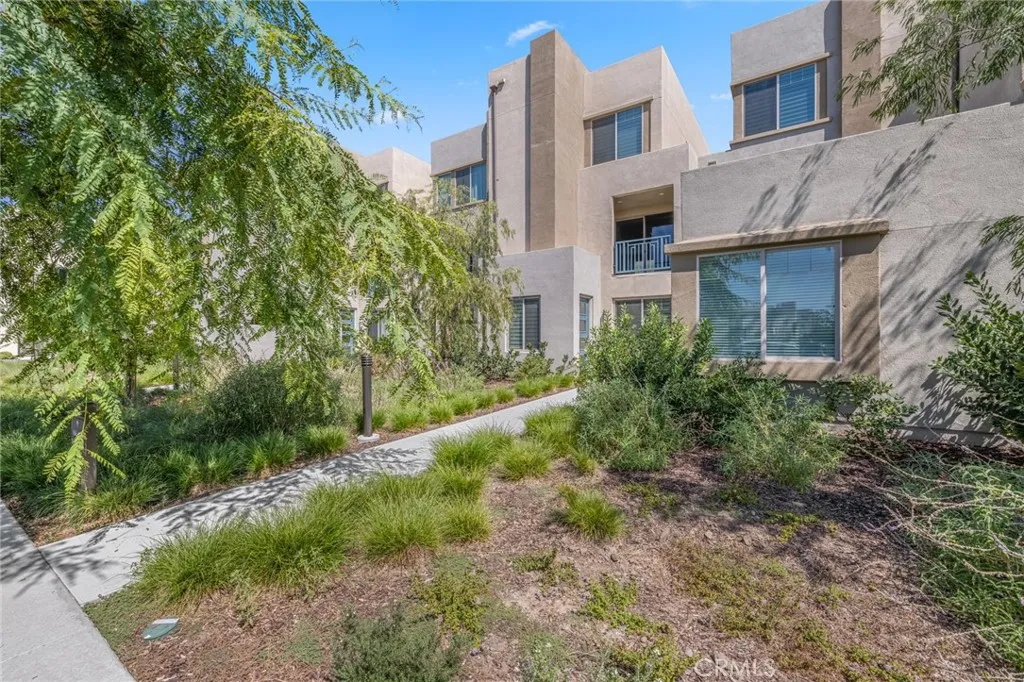 Irvine, California 92618, United States, 3 Bedrooms Bedrooms, ,4 BathroomsBathrooms,Residential,Active,164212