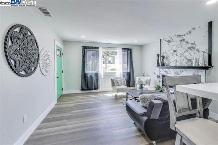 ALHAMBRA  VALLEY - Residential