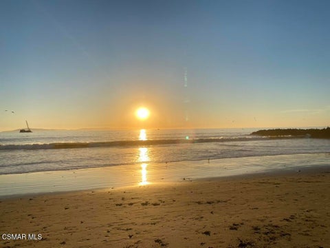 Photo of 1201 Cornwall Lane, Ventura, CA 93001 (MLS # 226003725)