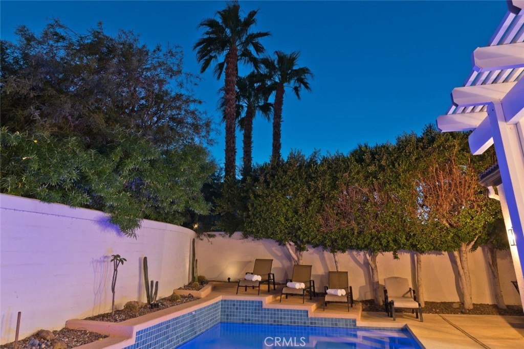 Vintage Palms (33135) - Residential