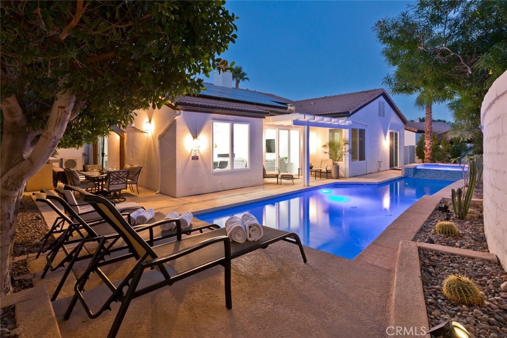 Vintage Palms (33135) - Residential