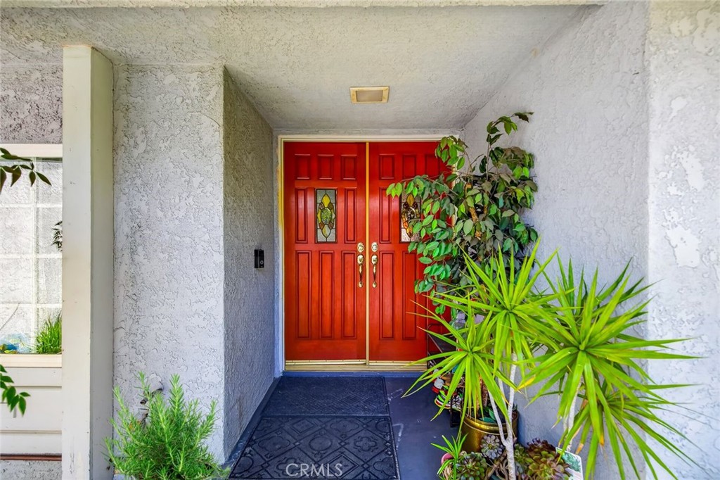 20965 Deloraine Drive