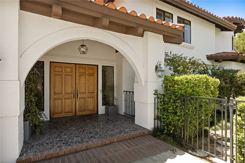 30833 La Solana Court