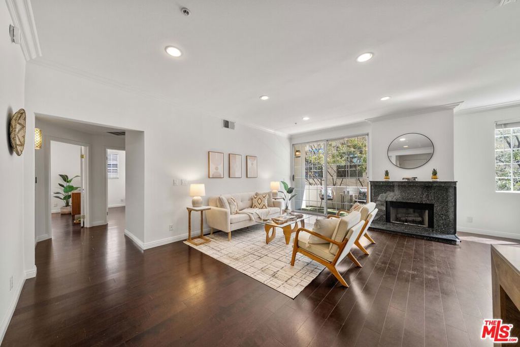 10630 Eastborne Avenue 103