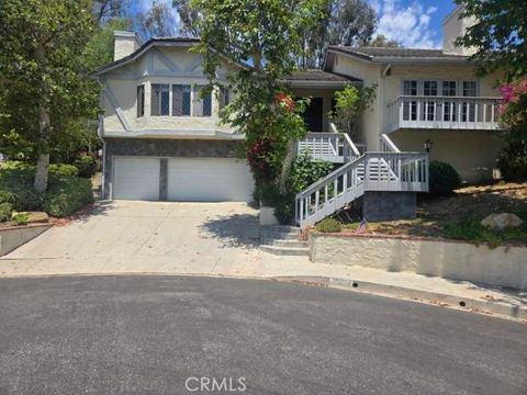 Photo of 22755 Dale Court, Chatsworth, CA 91311 (MLS # SR26047200)