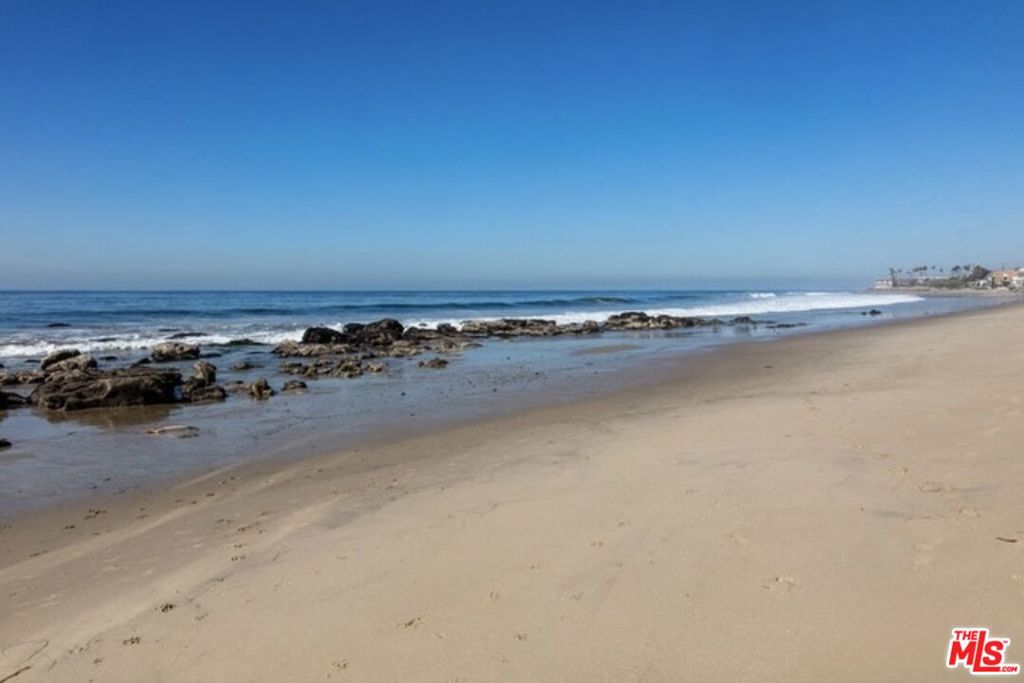 20832 Pacific Coast Highway